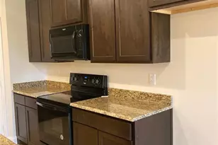 2202 Jones St, Greenville, TX 75401 - Photo 5