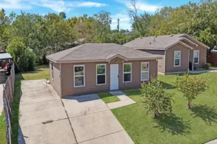 1216 E Powell Ave, Fort Worth, TX 76104 - Photo 3