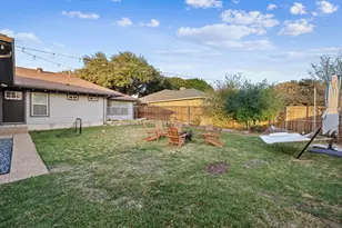 1922 Camden Way, Carrollton, TX 75007 - Photo 39