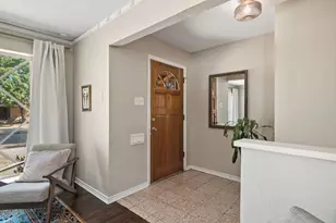 8430 Sweetwater Dr, Dallas, TX 75228 - Photo 3