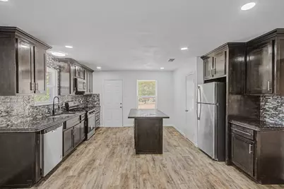 1209 Grinnell Street, Dallas, TX 75216 - Photo 9
