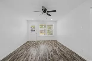 1209 Grinnell St, Dallas, TX 75216 - Photo 5