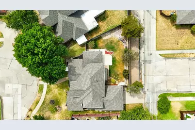 1222 Dentonshire Drive, Carrollton, TX 75007 - Photo 33