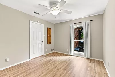 1222 Dentonshire Drive, Carrollton, TX 75007 - Photo 19