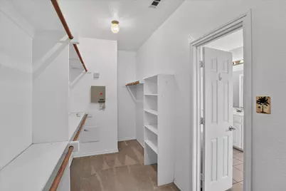 8646 Granville Drive, Dallas, TX 75249 - Photo 23