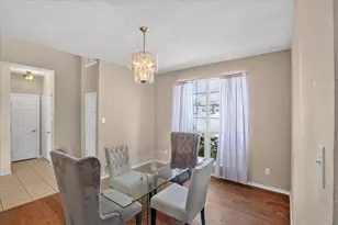 8646 Granville Dr, Dallas, TX 75249 - Photo 7