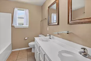 8646 Granville Dr, Dallas, TX 75249 - Photo 29
