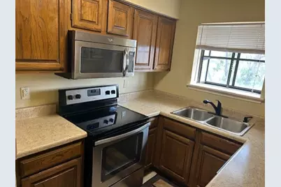 821 W Harwood Road #B, Hurst, TX 76054 - Photo 5