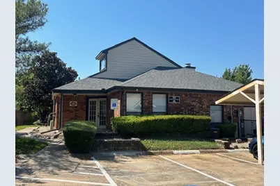 821 W Harwood Road #B, Hurst, TX 76054 - Photo 15