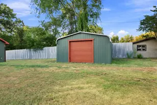 1027 Paradise Cove Rd, Pottsboro, TX 75076 - Photo 25