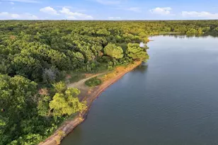 1027 Paradise Cove Rd, Pottsboro, TX 75076 - Photo 3