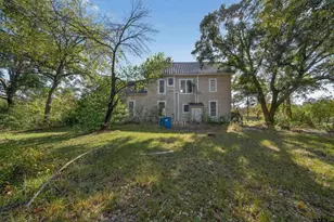 501 E Duval St, Troup, TX 75789 - Photo 29