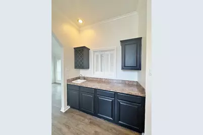 6016 Lake Vista Drive, Dallas, TX 75249 - Photo 5