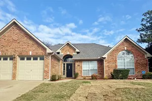 6016 Lake Vista Dr, Dallas, TX 75249 - Photo 1