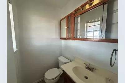 220 Texas Street, Cedar Hill, TX 75104 - Photo 7