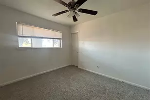 220 Texas St, Cedar Hill, TX 75104 - Photo 5