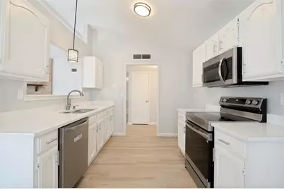 2602 Knoll Trail, Euless, TX 76039 - Photo 11