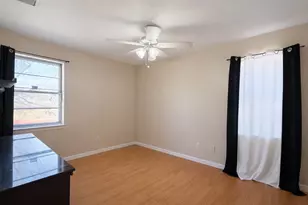 639 Yale Dr, Lancaster, TX 75134 - Photo 11