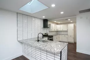 7326 Maringo Dr, Dallas, TX 75227 - Photo 9