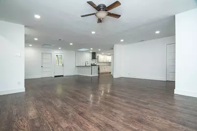7326 Maringo Drive, Dallas, TX 75227 - Photo 5