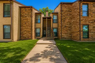 2107 Horizon Trail, Arlington, TX 76011 - Photo 3