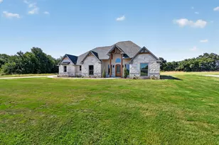 129 Heritage Springs Dr, Weatherford, TX 76087 - Photo 3