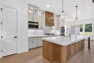 129 Heritage Springs Dr, Weatherford, TX 76087 - Photo 13