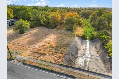 3725 Stalcup Road, Fort Worth, TX 76119 - Photo 15