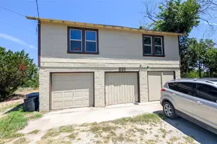 501 E 6th St, Weatherford, TX 76086 - Photo 1