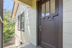 501 E 6th St, Weatherford, TX 76086 - Photo 3