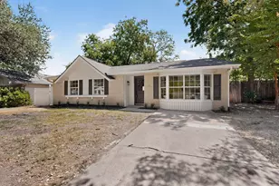 516 Clover Ln, Garland, TX 75043 - Photo 3