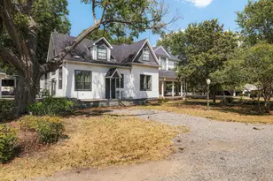 605 S Bond St, Whitewright, TX 75491 - Photo 35