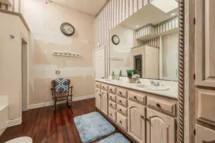 605 S Bond St, Whitewright, TX 75491 - Photo 19