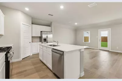 707 Edgehurst Drive, Princeton, TX 75071 - Photo 7