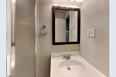 900 Cannon Drive, Euless, TX 76040 - Photo 13