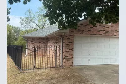 1302 Pamela Drive, Weatherford, TX 76086 - Photo 3