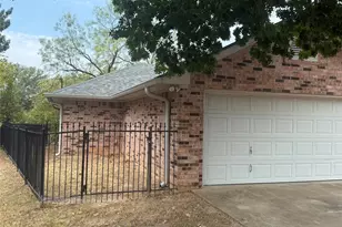 1302 Pamela Dr, Weatherford, TX 76086 - Photo 3