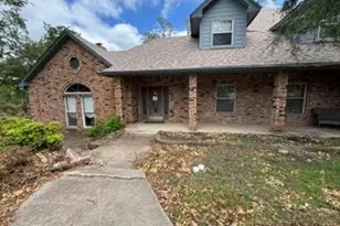 351 Sandlin Ln, Springtown, TX 76082 - Photo 1