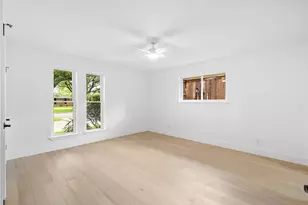 4446 Thunder Rd, Dallas, TX 75244 - Photo 23
