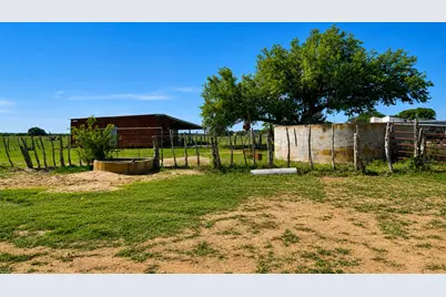 8228 US Hwy 377, Tolar, TX 76872 - Photo 31
