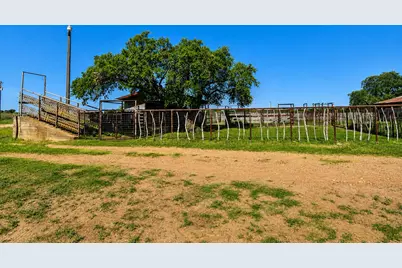 8228 US Hwy 377, Tolar, TX 76872 - Photo 19