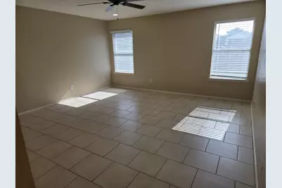 8704 Hunters Creek Drive, Fort Worth, TX 76123 - Photo 5