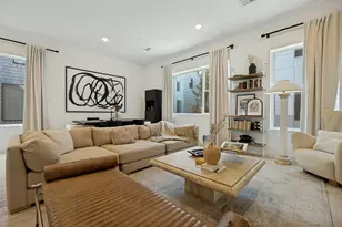 427 W 10th St, Dallas, TX 75208 - Photo 5