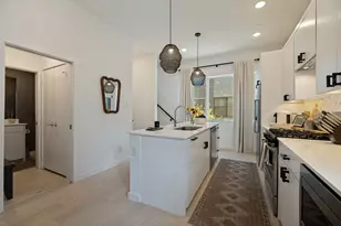 427 W 10th St, Dallas, TX 75208 - Photo 17