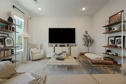 427 W 10th Street #601, Dallas, TX 75208 - Photo 11