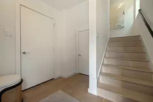 427 W 10th St, Dallas, TX 75208 - Photo 3