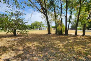 197 Gladys St, Lone Oak, TX 75453 - Photo 15