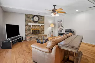1105 Wood Creek Cir, Flower Mound, TX 75028 - Photo 5