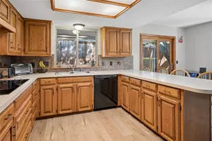 1105 Wood Creek Cir, Flower Mound, TX 75028 - Photo 11