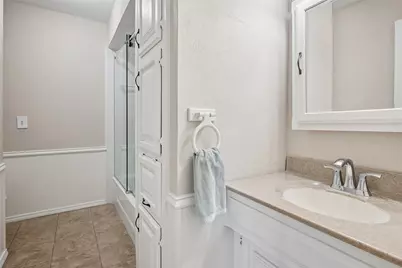 1105 Wood Creek Circle, Flower Mound, TX 75028 - Photo 15